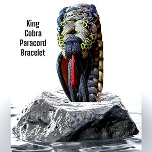 King Cobra Paracord Bracelet